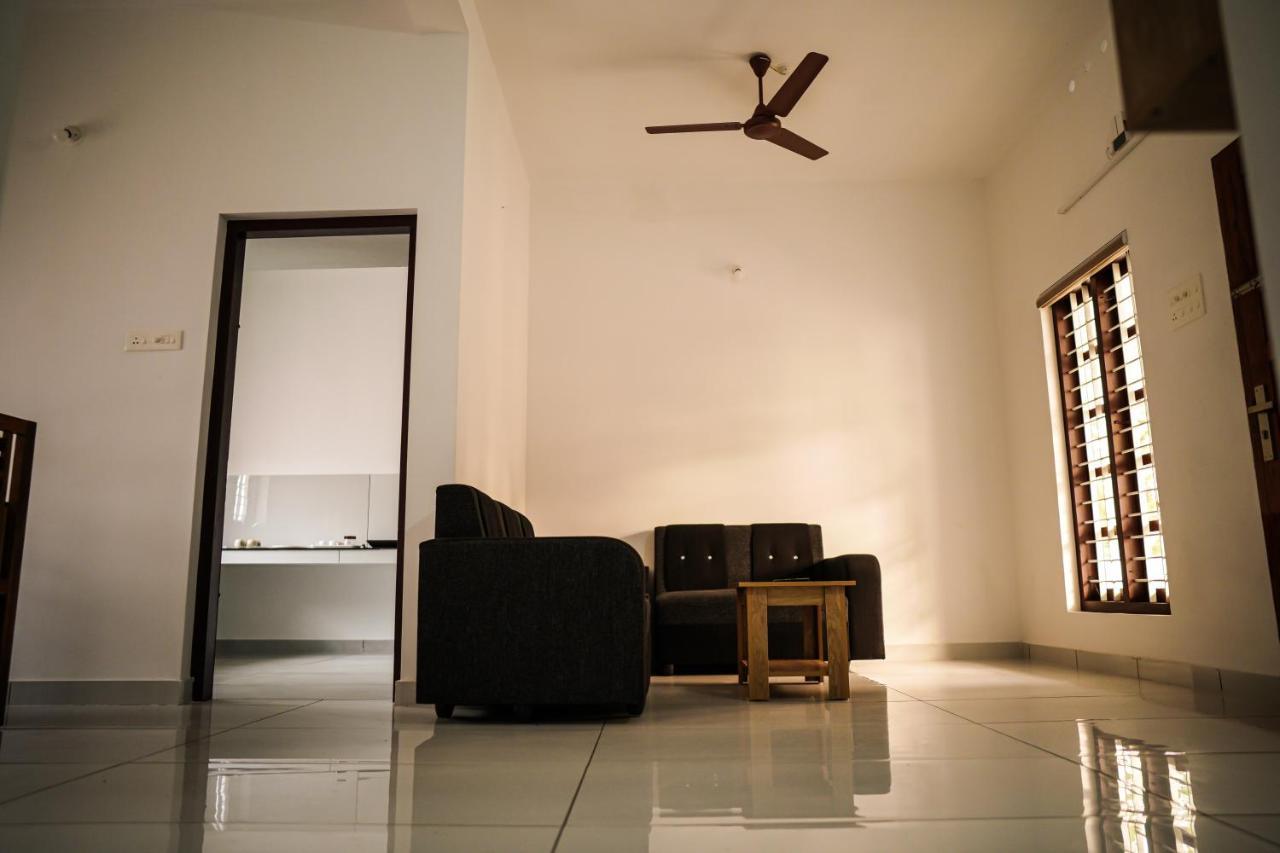 Shimano Square Guest House Varkala Exterior photo