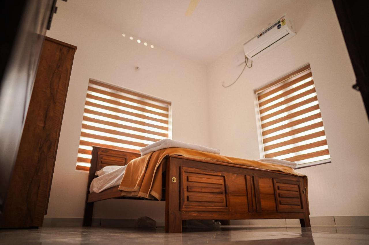 Shimano Square Guest House Varkala Exterior photo