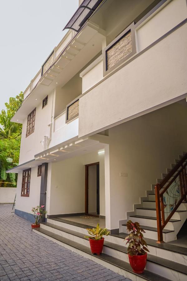 Shimano Square Guest House Varkala Exterior photo